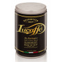 Lucaffé Mr. Exclusive je 100% Arabika z Jižní Ameriky, Asie a malého množství z Centrální Afriky. Středně pražená káva vyniká jemnou sladkou chutí, s tóny čokolády, a ořechů