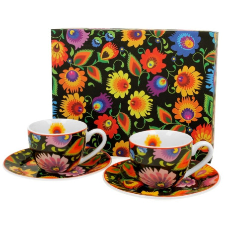 Souprava dvou espresso šálků a podšálků Etnic a jejich dárková krabička.