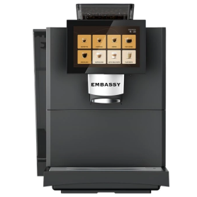 Pohled zepředu na profesionální automatický kávovar Embassy Lima se 7" dotykovým displejem.