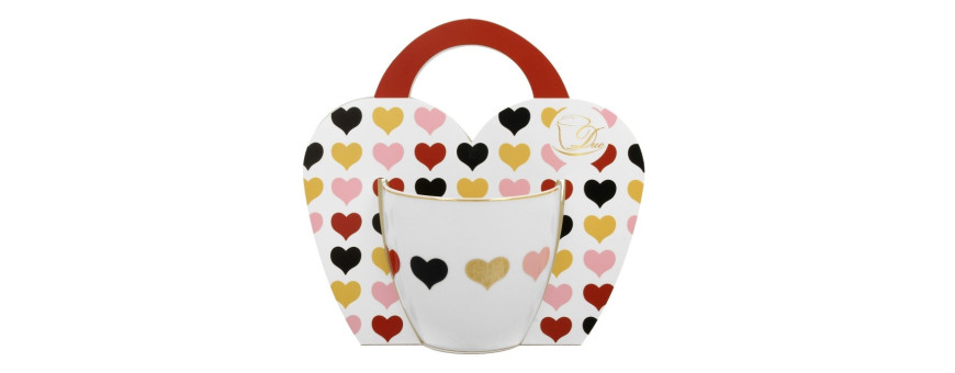 Dárkové hrnky v košíčku – hotový dárek pro radost